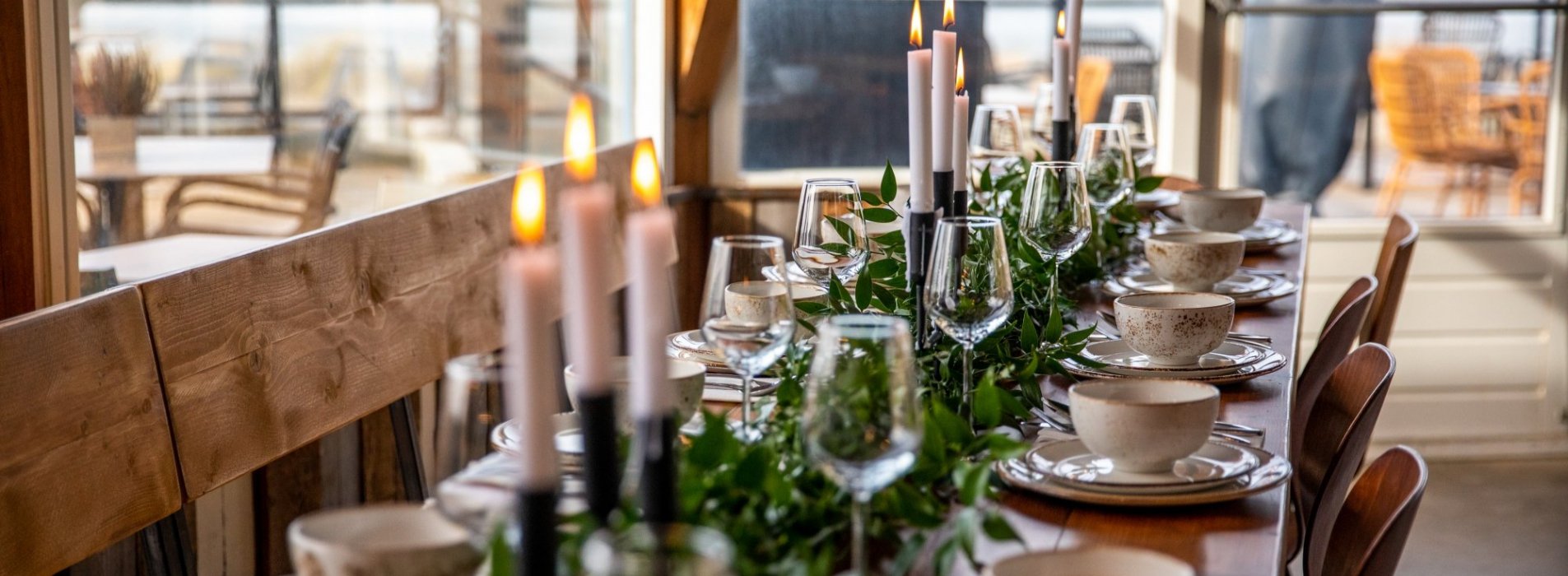 Diner trouwen aan zee